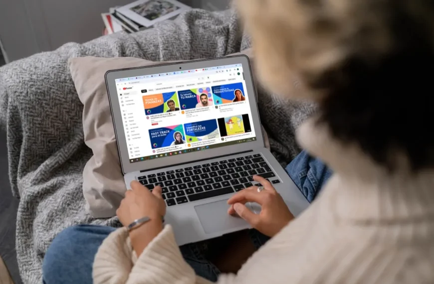 Video Thumbnails and Social Media Graphics